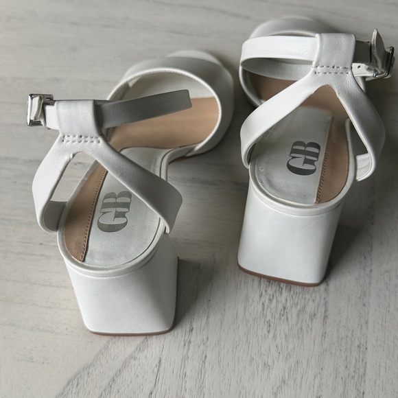 New GB Block-Party Leather Ankle Strap Block Heel Family Matching Dress Sandals - Picture 11 of 11